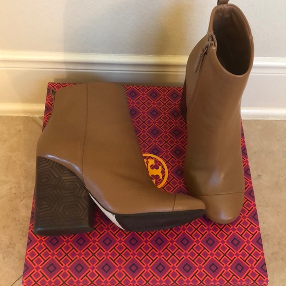 Tory Burch Shoes - NWOT Tory Burch camel leather booties